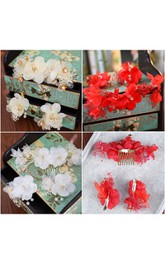 Manufacturers Wholesale Bride Toast Service Red Headdress Korean Style Jean Flower Simple Hairpin Side Clip