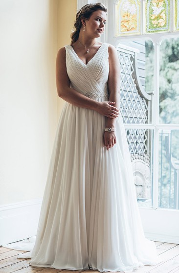 plus size wedding dresses under $200