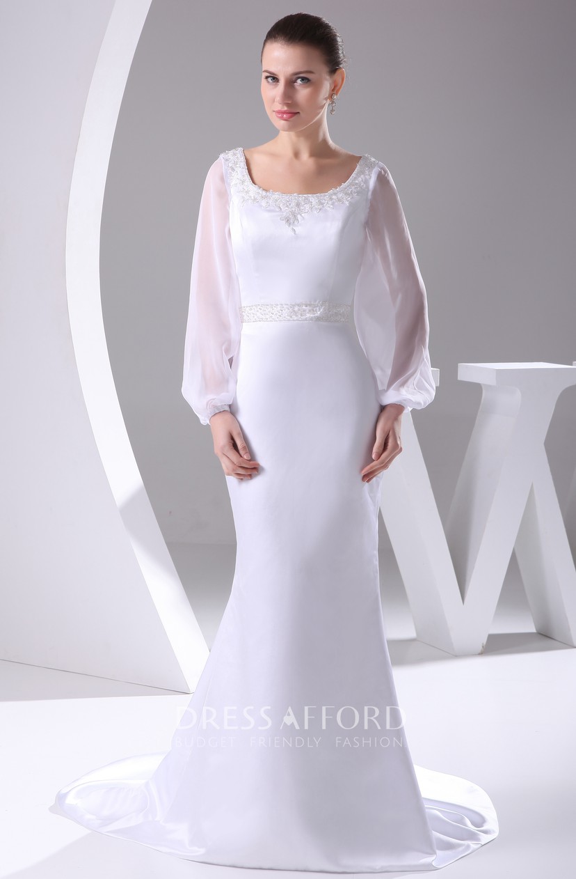 court neckline